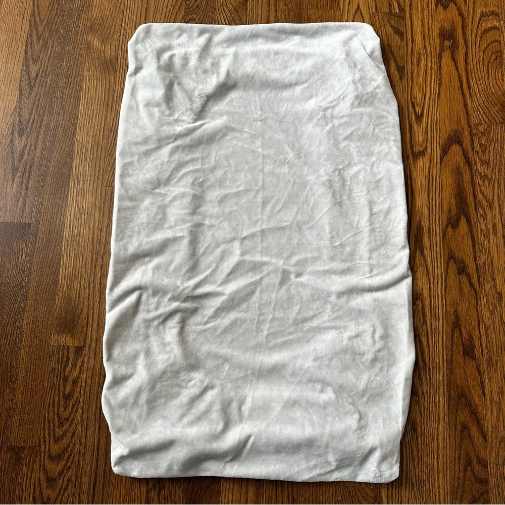 Pottery Barn Kids Luxe Chamois Changing Pad Cover in Gray